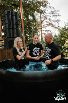 11-year-baptism-2233.jpg