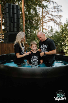11-year-baptism-2276.jpg