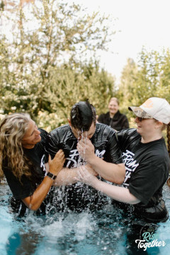 11-year-baptism-2342.jpg