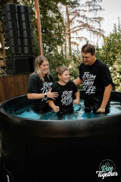 11-year-baptism-2414.jpg