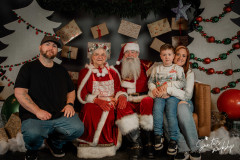 RiseSanta25-122.jpg