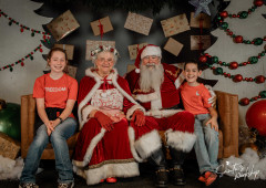 RiseSanta25-148.jpg