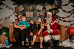 RiseSanta25-28.jpg